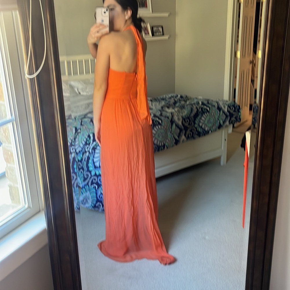 Show Stopping Bcbgmaxazria Gown Size 6 - image 2